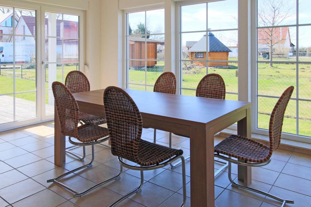 Ferienhaus Luessvitz Ummanz Extérieur photo