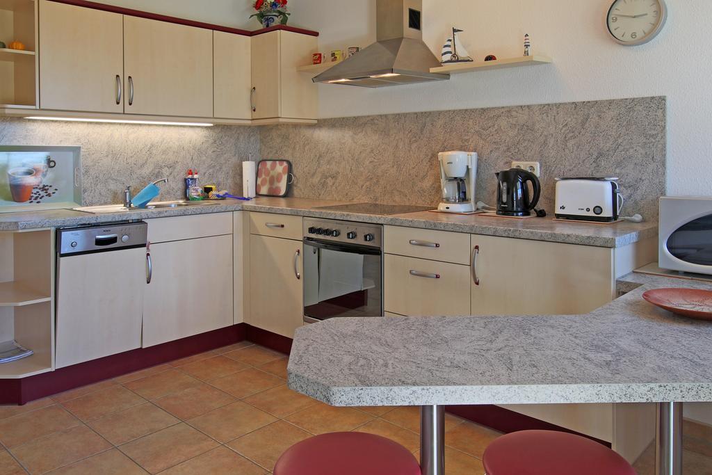 Ferienhaus Luessvitz Ummanz Extérieur photo