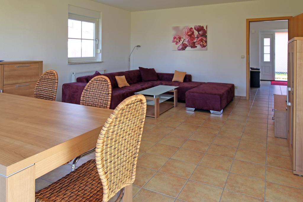 Ferienhaus Luessvitz Ummanz Extérieur photo